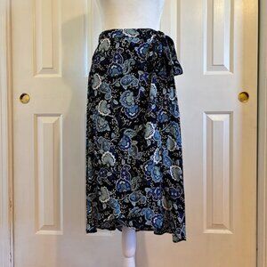 NWT Loft Floral Wrap Skirt in Forever Navy Size 4